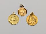 three gold medals of jesus and the virgin