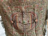un châle orné d'un motif