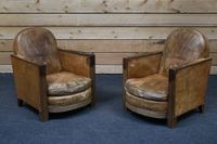 Paire de fauteuils confortables type "club" à accotoirs en b…