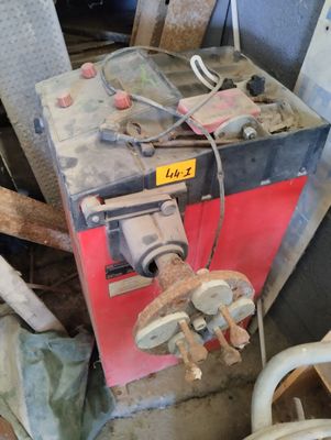 a machine that is sitting in the middle of a room