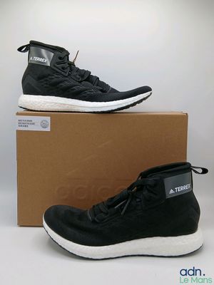 adidas ultraboost all terrain noir / blanc