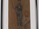 tableau représentant un homme en costume bleu tenant une tasse de café