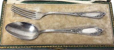 COUVERT de BAPTÊME en argent, la spatule feuillagée et chiffrée GM. Po - Photo 1