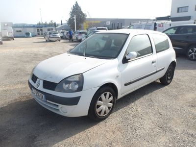 RENAULT CLIO STE NON ROULANT - Genre : CTTE - Carrosserie : … - Photo 1