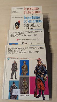 Lot de 4 livres : Auteurs : Liliane et Fred Funcken : - « Le…