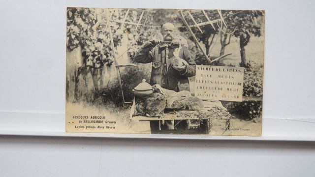 Bellegarde-en-Marche : Concours agricole. Le Garde champêtre Jacq...