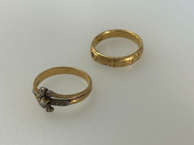 Bague deux ors 750 millièmes agrémentés d'une perle de culture et de p - Photo 1