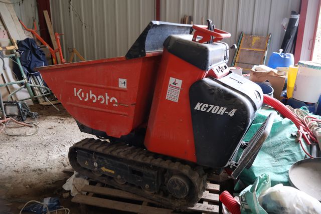 Brouette à moteur KUBOTA KC70H-4 de 2014, 7kw, 580kg, batterie HS...