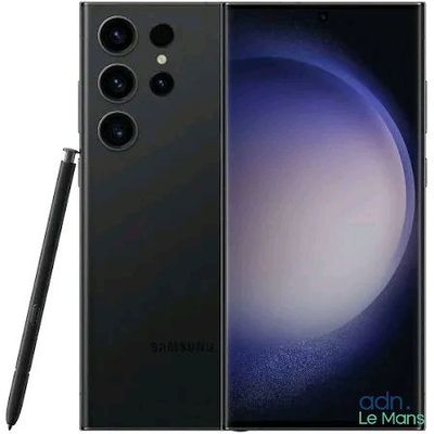 Samsung Galaxy Note 10 Lite avec un stylet à côté