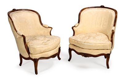 paire de fauteuils de style Louis XV, dans l'esprit de Louis XV