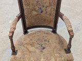 a chair that is sitting on the floor in the room