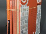 un grand nombre de livres empilés les uns sur les autres