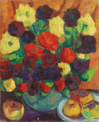 un tableau représentant un vase avec des fleurs et des pommes posé sur une table