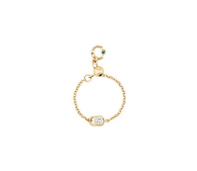un bracelet en chaîne d'or orné d'une perle en cristal verte et blanche