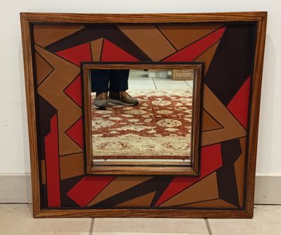 Miroir en bois et bois de placage d'ébène gainé de cuir Trav…