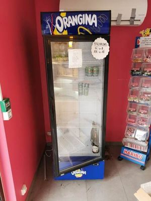 Vitrine réfrigérée ORANGINA