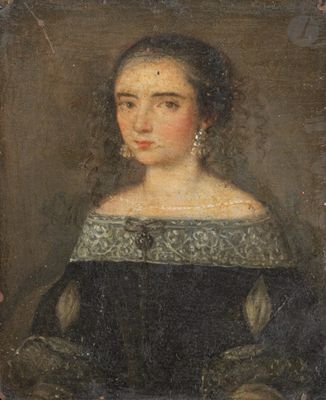 portrait d'une jeune femme en robe noire
