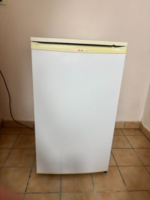 Réfrigérateur LG GC-151SA, produit d'occasion, test d'alluma…