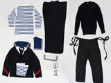 une photo d'une tenue et d'accessoires pour garçon