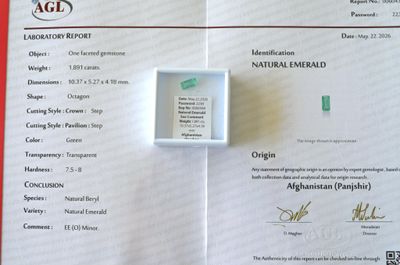 une photo d'un document sur lequel figure un certificat