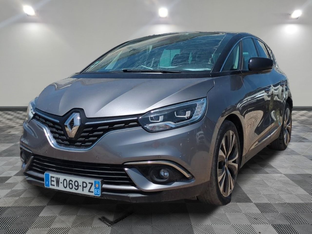 RENAULT - SCENIC DCI 160 ENERGY EDC INTENS - GO - Mise en se…