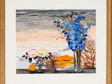 un tableau représentant des fleurs bleues et des oranges dans un vase