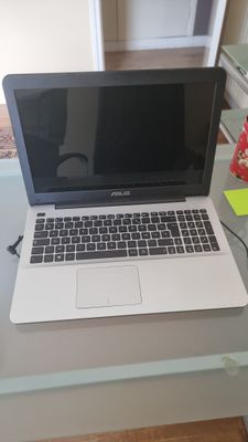 Ordinateur portable ASUS - Modèle: R511L - Année 2015 avec s…