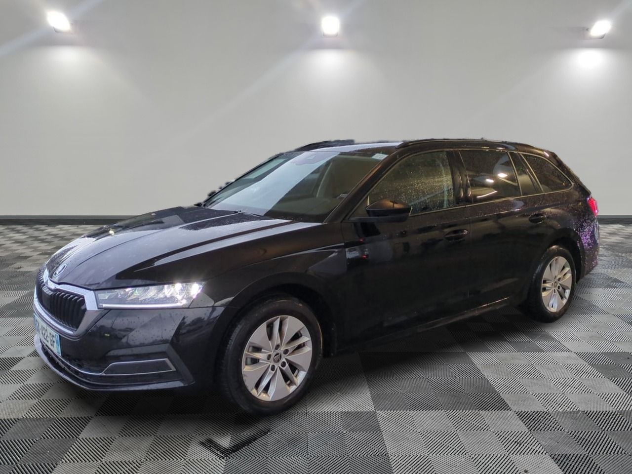 SKODA - OCTAVIA COMBI 1.0 TSI MHEV E-TEC 110 CH DSG7 BUSINES…