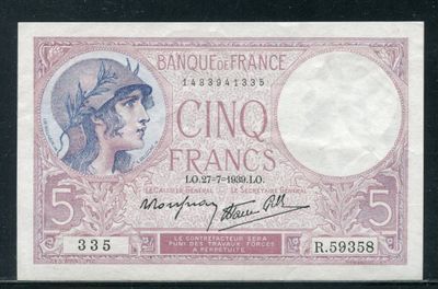un vieux billet de banque français avec la photo d'un homme dessus