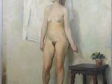 tableau représentant une femme nue debout devant un rideau blanc