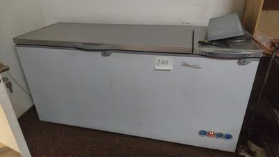an image of a freezer in a room