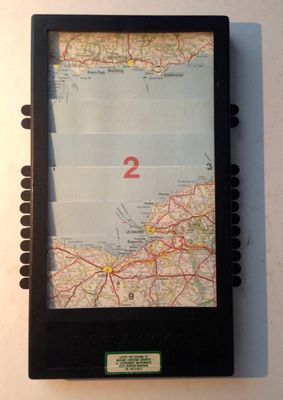 une photo d'une tablette sur laquelle figure une carte