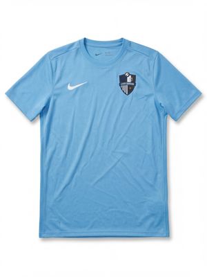 un t-shirt bleu avec un logo blanc sur la poitrine et un t-shirt bleu avec un logo blanc sur la poitrine