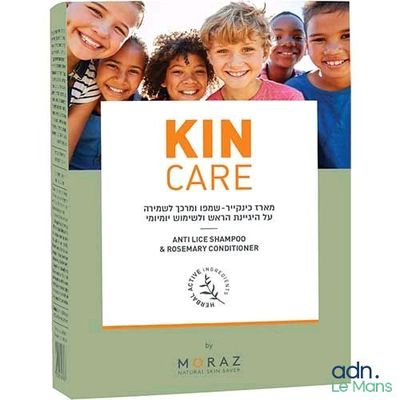 une boîte de produits de soins pour la peau, avec des enfants souriants en arrière-plan