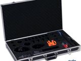 une mallette contenant tout un tas d'outils