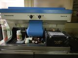 a machine that is sitting on a counter in a kitchen