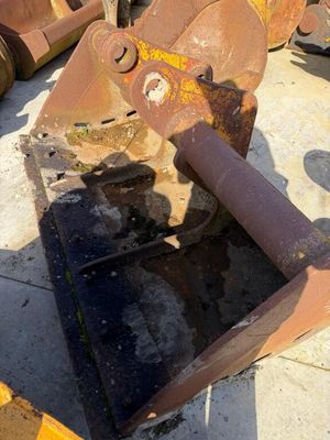 godet 1m80 vendu en ht lors de la vente, vendu sur designati…