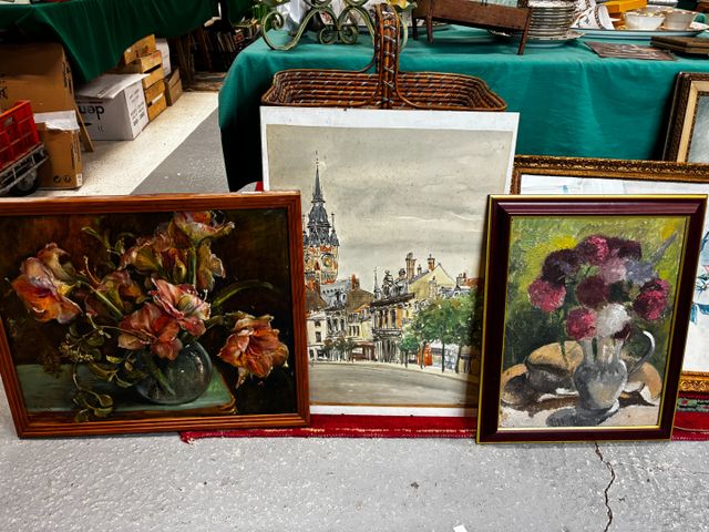 Lot de tableaux divers, huiles sur toile, aquarelle, pastel, repr...