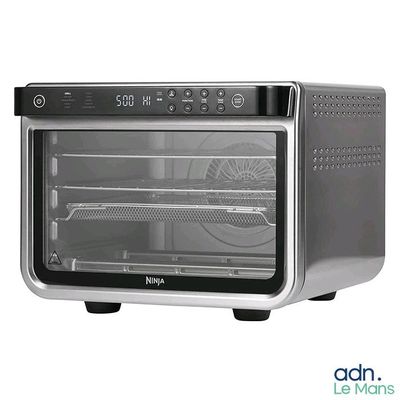 an image of a toaster oven on a white background