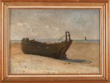 une peinture à l'huile représentant un bateau sur une plage de sable, avec un voilier en arrière-plan
