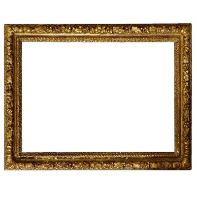 un cadre photo doré sur fond blanc