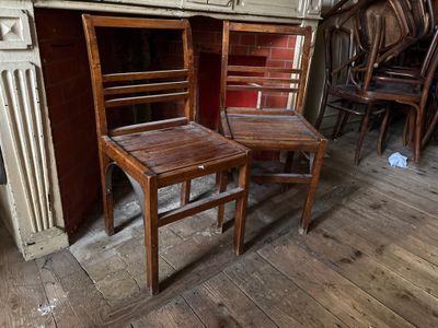 RENÉ GABRIEL (1890-1950). Paire de chaises en bois et métal,…