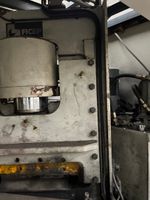 une cisaille poinçonneuse plate FICEP sans type et année app… (photo 3)
