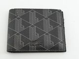 portefeuille noir et blanc orné d'un motif de flèches sur fond blanc