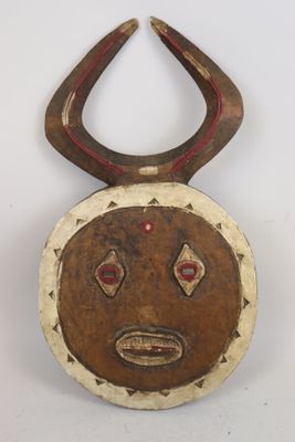 BAOULE, Côte d'Ivoire. Bois dur polychrome.