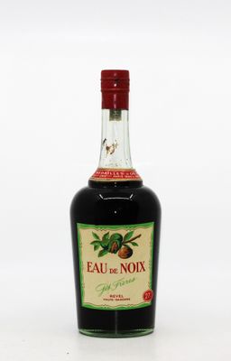 une image représentant une bouteille d'alcool avec un bouchon rouge