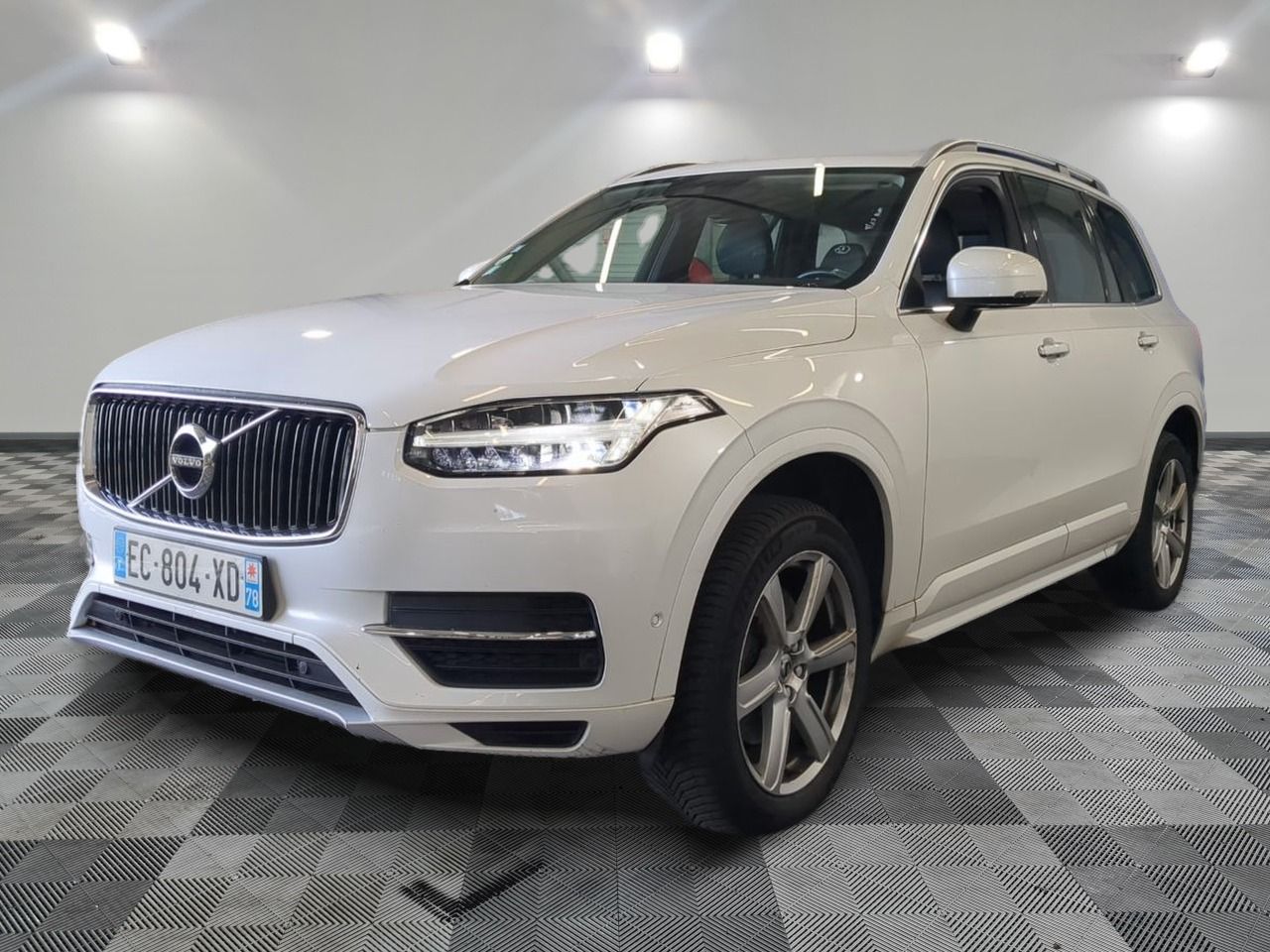 VOLVO - XC90 D5 AWD 235 CH GEARTRONIC 7PL MOMENTUM - GO - Mi…