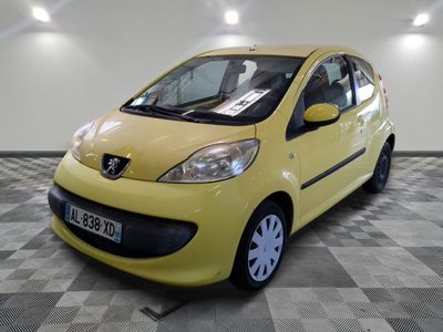 PEUGEOT - 107 1.0E 12V 68CH URBAN - ES - Mise en service: 28…