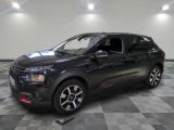 La nouvelle Citroën est prête à être essayée dans le showroom.