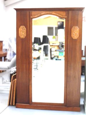Garde-robe en acajou à 3 portes, travail des années 1930